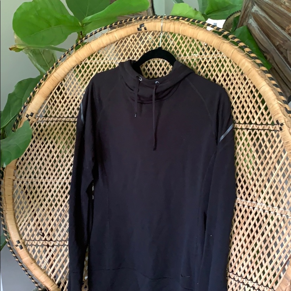 Nike pullover with hood